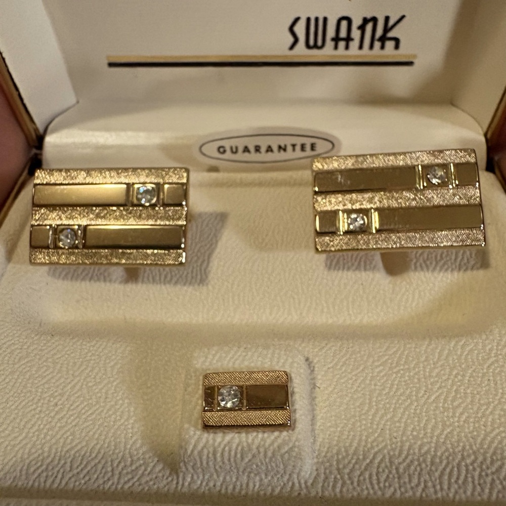 VINTAGE SWANK GOLD-TONE RHINESTONE CUFFLINKS AND TIE TACK ORIGINAL BOX - Picture 7 of 10
